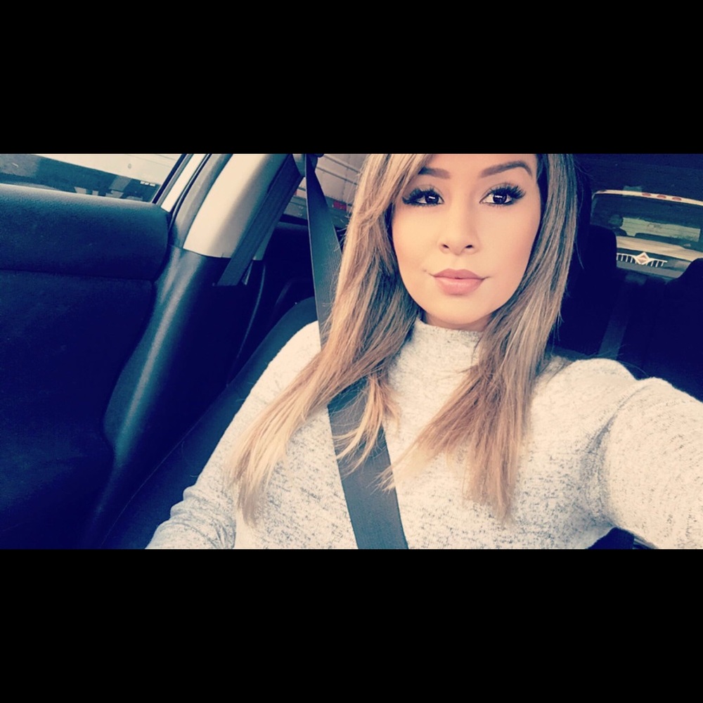 Meet your Posher, Lizbeth